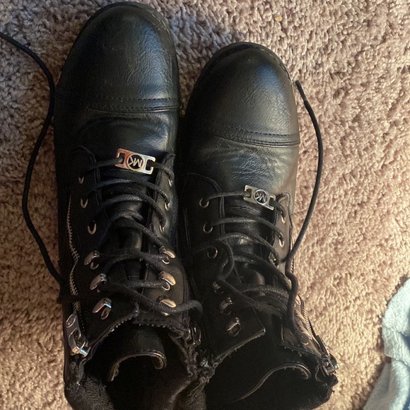 Michael Kors Boots - Picture 7 of 8